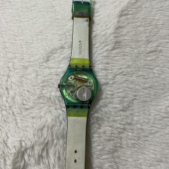Swatch batik rare watch main image 14